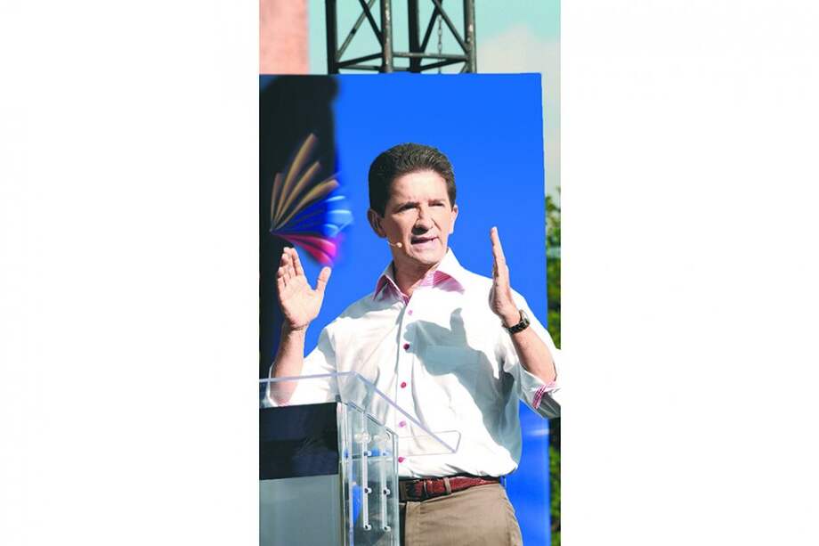 El candidato Luis Pérez es, según recientes encuestas, el favorito para ganar la Gobernación de Antioquia. / Archivo