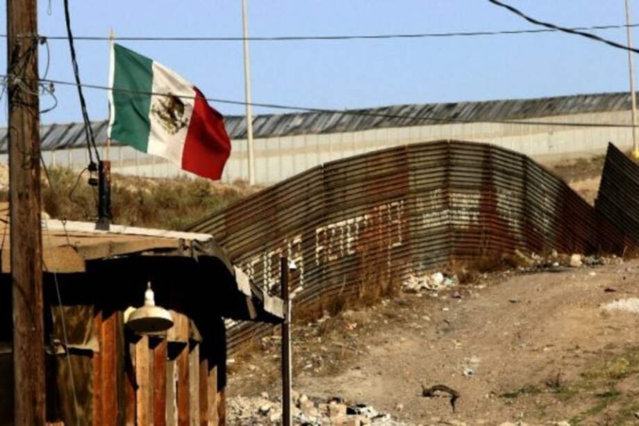Al menos 37 inmigrantes han muerto en frontera entre México y EE.UU.