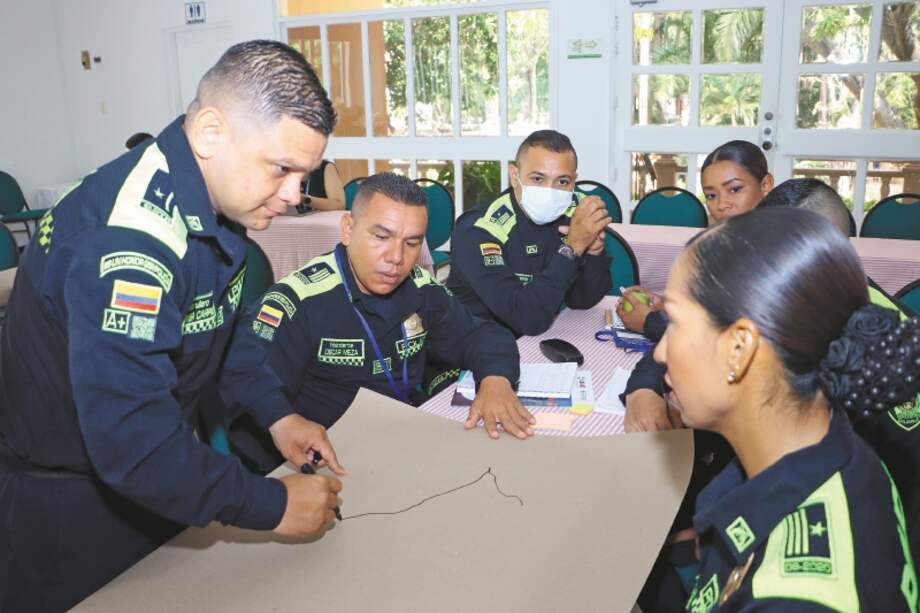 “Hablemos de Policía”, encuentros claves para la cercanía y confianza con la ciudadanía