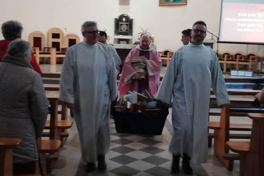 Una de la imágenes compartidas a través de Facebook por la Fundación SMS from Heaven Foundation.