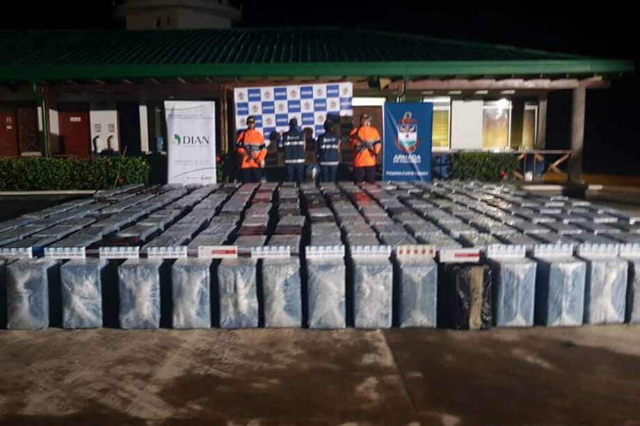 El contrabando era transportado en una embarcación de nombre Poseidón. / Armada Nacional