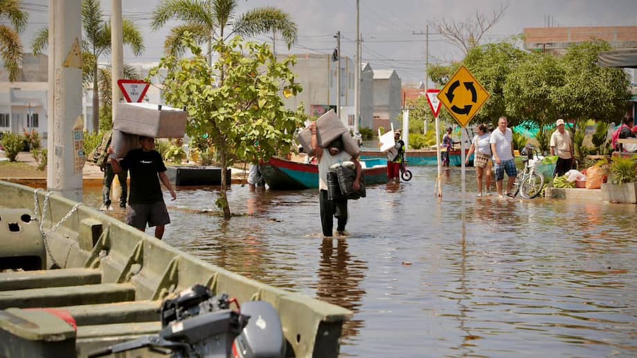 ¿Realmente entendemos qué quiere decir ser un país anfibio que se ordena alrededor del agua?