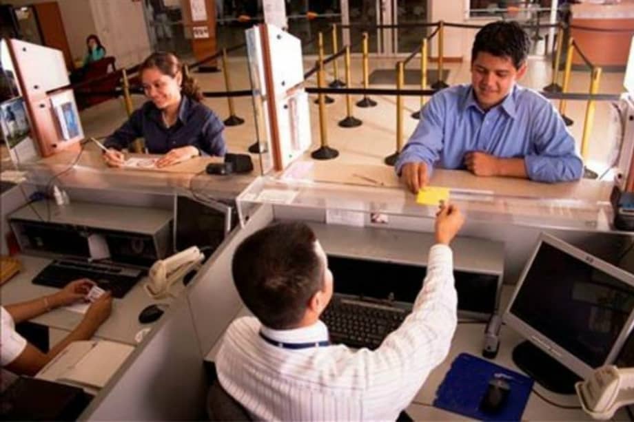 Superindustria anuncia vigilancia para cumplimiento de Hábeas Data