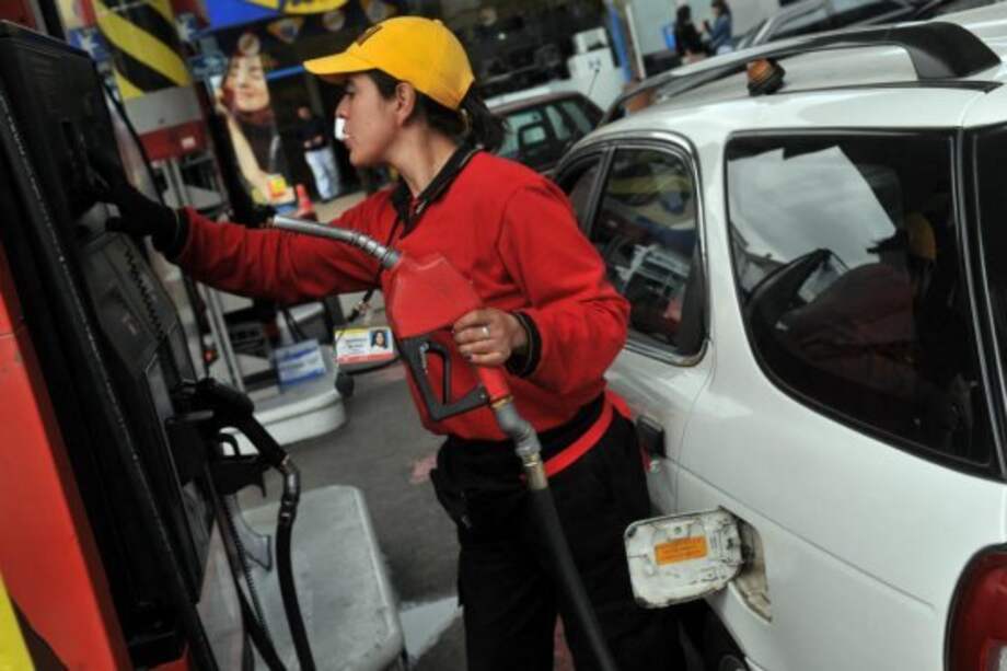 Gobierno estableció nuevo precio para la gasolina