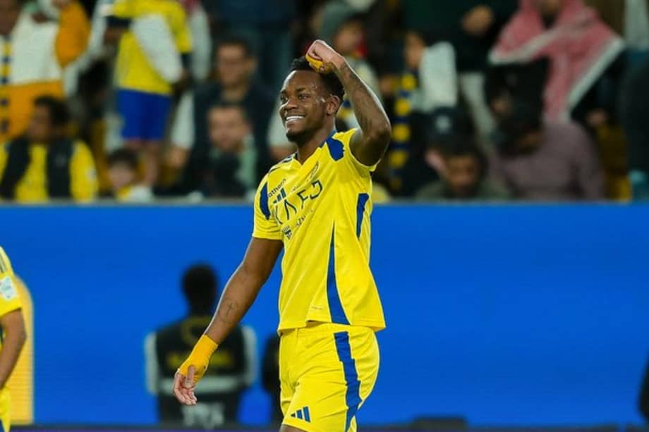 Jhon Jáder Durán celebra con Al-Nassr.