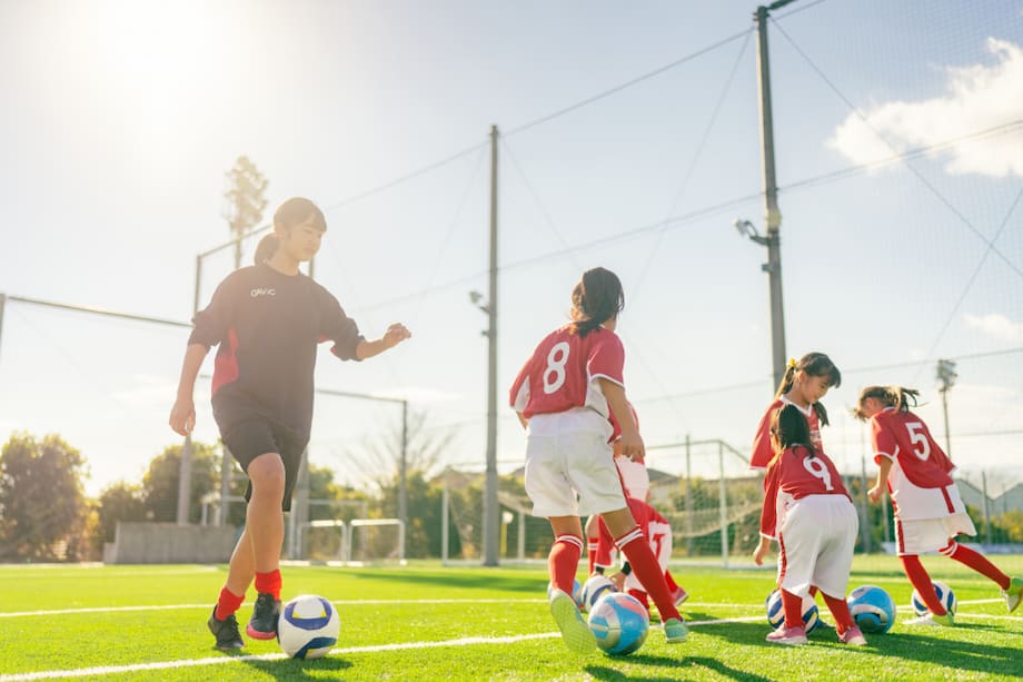 Impulsa a tus hijos a explotar su máximo potencial en los deportes, manteniendo un equilibrio en sus vidas, con estos consejos de los expertos.