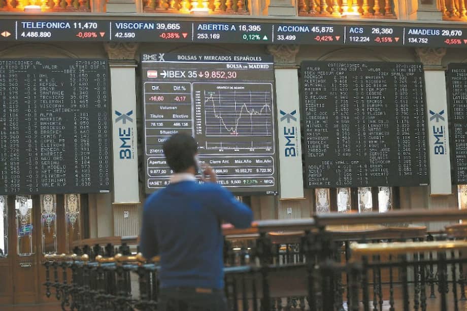 El jueves, tras los anuncios de la FED, los activos mundiales se depreciaron en US$1,7 billones. / EFE