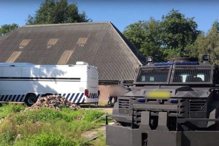 El laboratorio estaba ubicado en un antiguo centro de equitación en Nijveen, a 120 kilómetros de Ámsterdam.