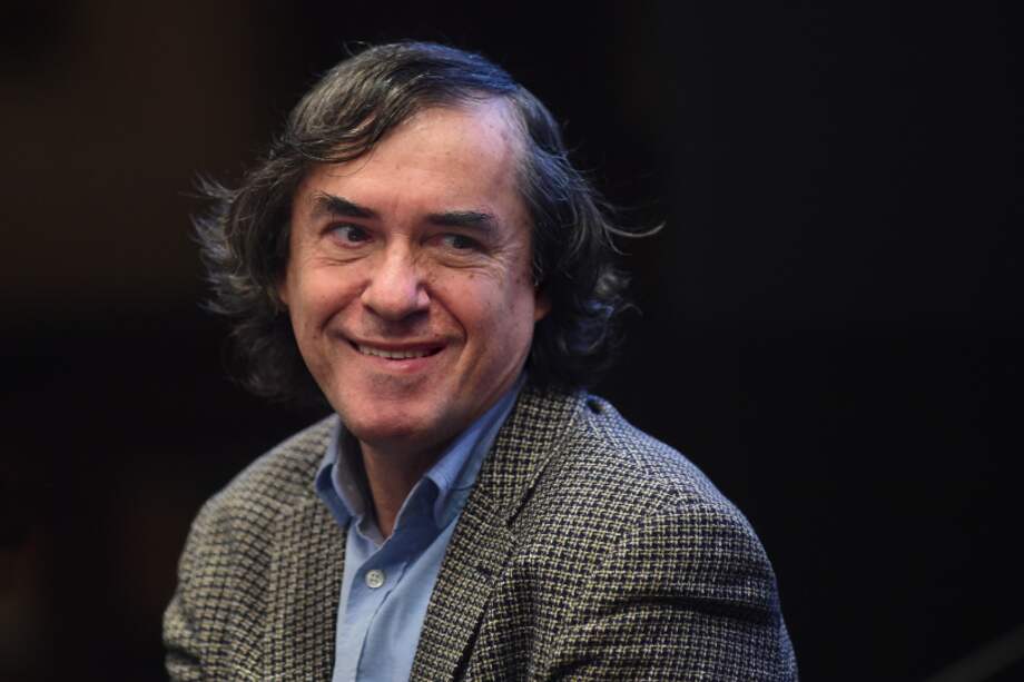 Mircea Cărtărescu es considerado por la crítica literaria el más importante poeta rumano contemporáneo.