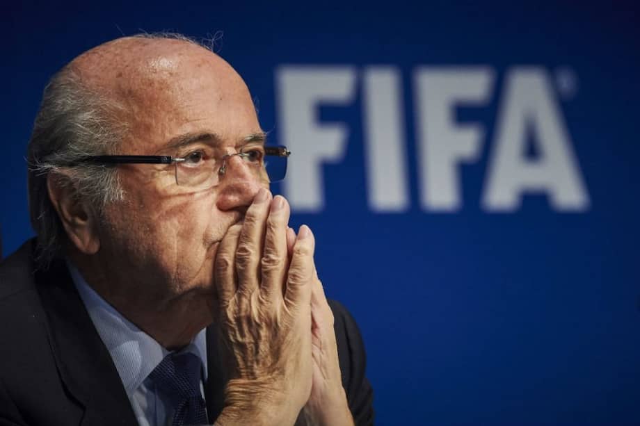 Joseph Blatter fue suspendido ocho años de toda actividad relacionada con el fútbol. Foto: AFP