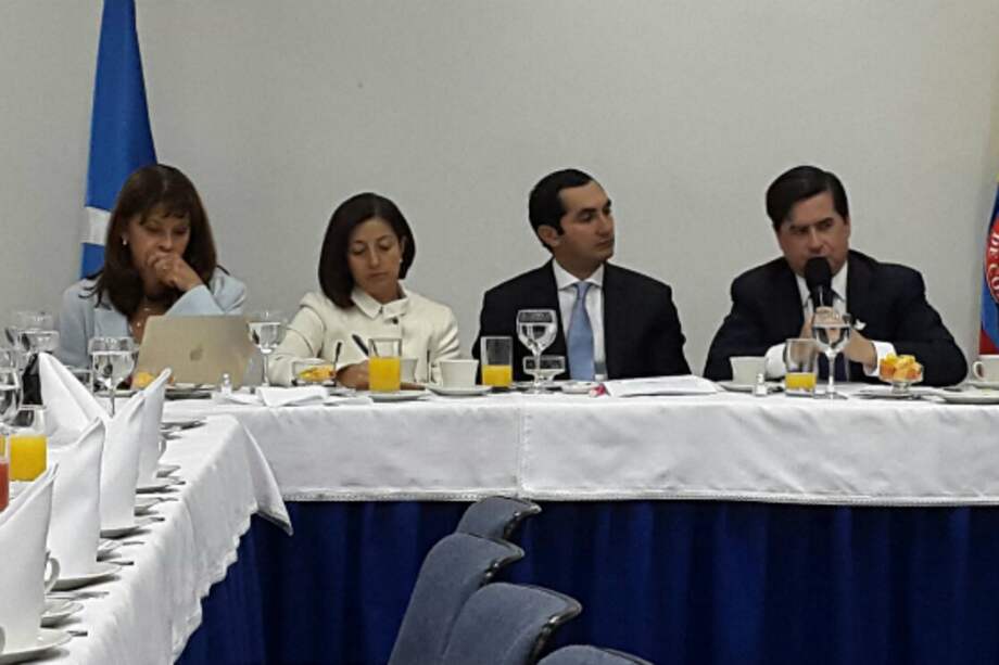 Conservadores acusan al Gobierno de querer dividir el Partido