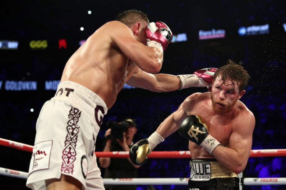 Canelo Álvarez le ganó a Golovkin por decisión. / AFP