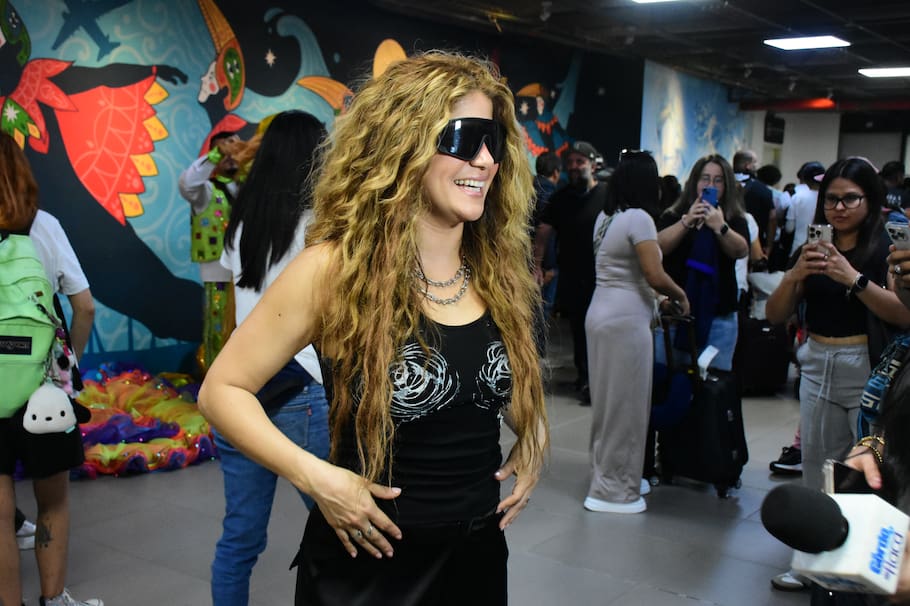Shakibecca, imitadora de Shakira.