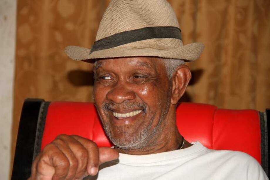 Caraballo, en 1964, disputó un titulo mundial contra el boxeador brasileño Éder Jofre.