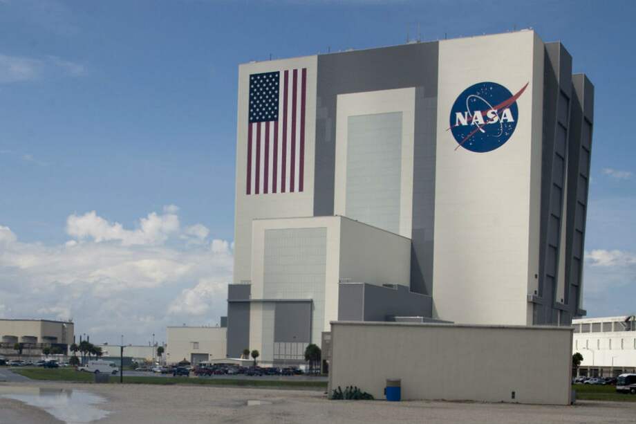 La NASA y la ESA firmaron en 2009 un acuerdo para colaborar en la exploración de Marte. / EFE
