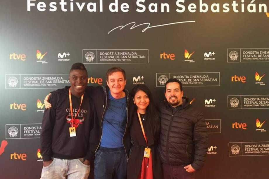 Elenco de "X Quinientos" en San Sebastián. / Tomada de Facebook.com/XQUINIENTOS