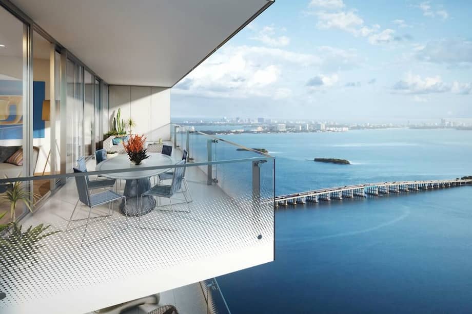 La vista panorámica desde Missoni Baia se extiende hacia todas direcciones mostrando Biscayne Bay, Downtown Miami, Miami Beach y el Océano Atlántico. / Cortesía