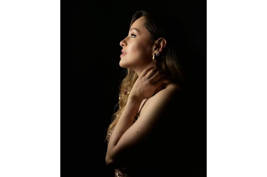 El evento de apertura se realizará a las 8:00 p.m. y la Catedral Basílica de Santa Marta será el punto de encuentro para el concierto “Ave María”, en el que participarán la soprano Laura Gómez (fotografía) y el pianista Daniel Aguirre.