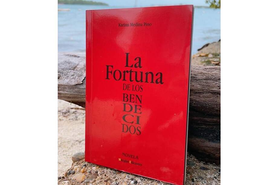 La novela "La fortuna de los bendecidos".