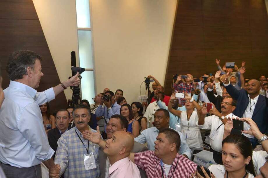 El presidente Juan Manuel Santos en el Congreso Nacional de Municipios con la presencia de los alcaldes y gobernadores del país. / Presidencia