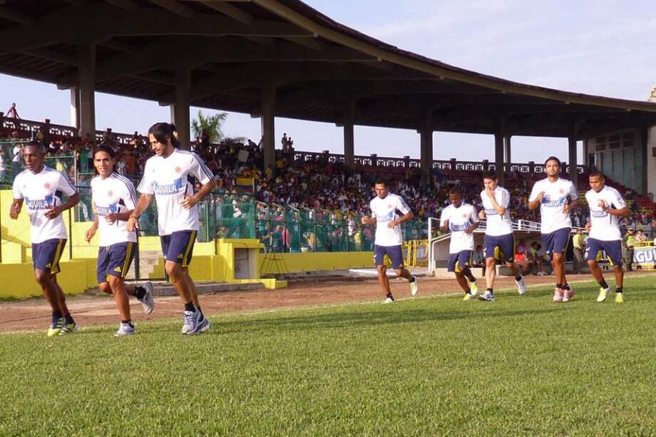 Jugadores de la Selección Colombia realizan trabajo de campo. / Cortesía Colfútbol