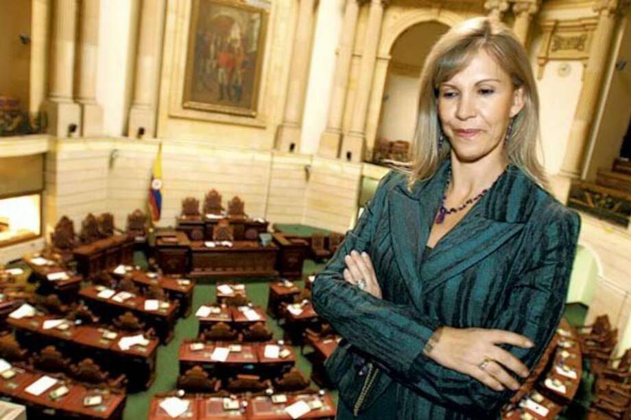 Dilian Francisca Toro fue llamada a juicio por la Fiscalía por lavado de activos