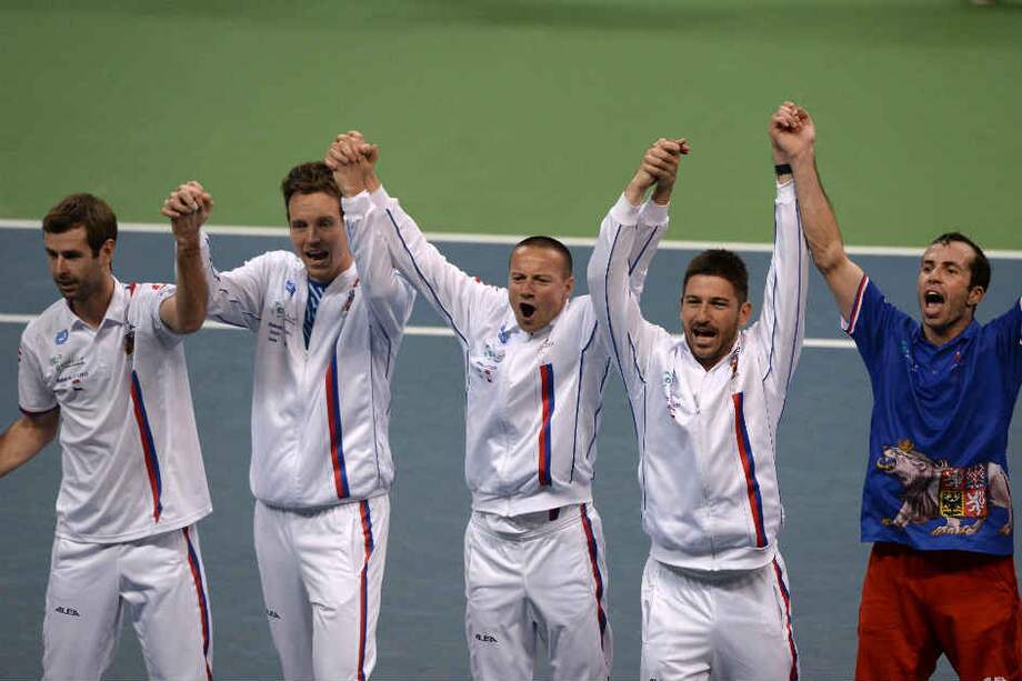 República Checa le ganó la Copa Davis 2013 en una final contra Serbia.
