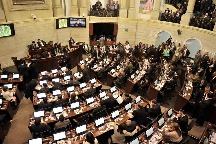 El Gobierno destacó la iniciativa presupuestal, en la que $46,2 billones se destinarán a inversión. / Andrés Torres - El Espectador