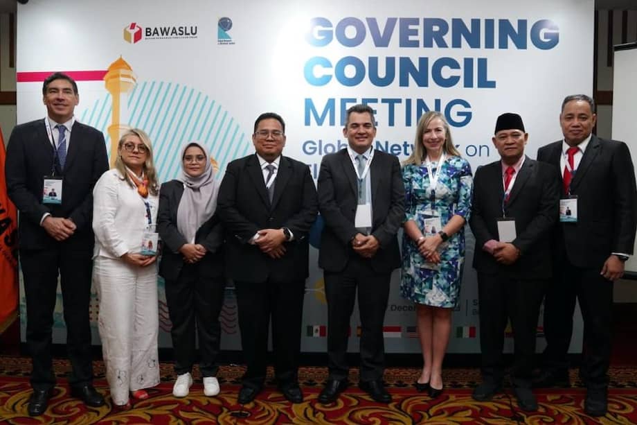 La ceremonia de posesión fue llevada a cabo en Bali, Indonesia y contó con la presencia de los magistrados Fabiola Márquez Grisales y Álvaro Hernán Prada.