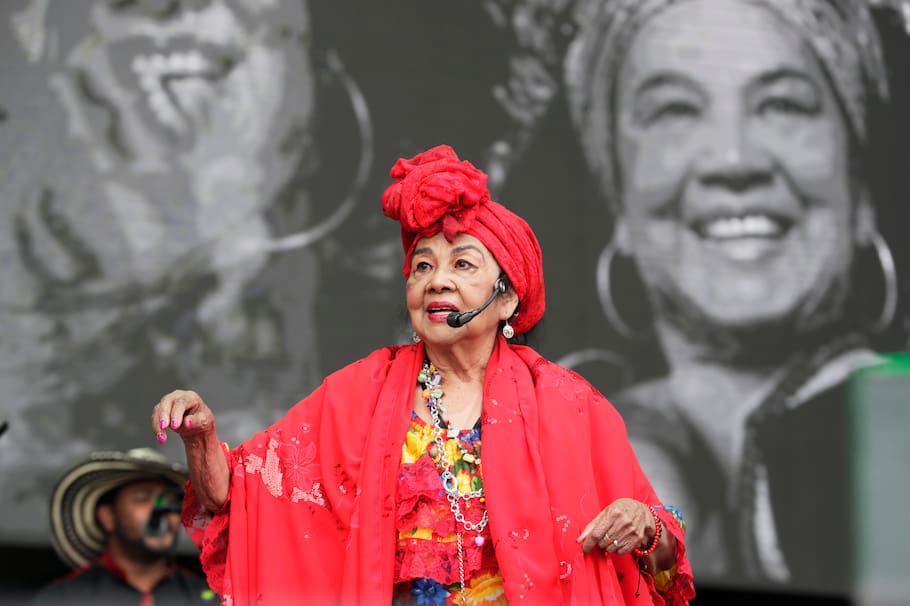 Totó La Momposina, conocida como la reina del folclor colombiano.