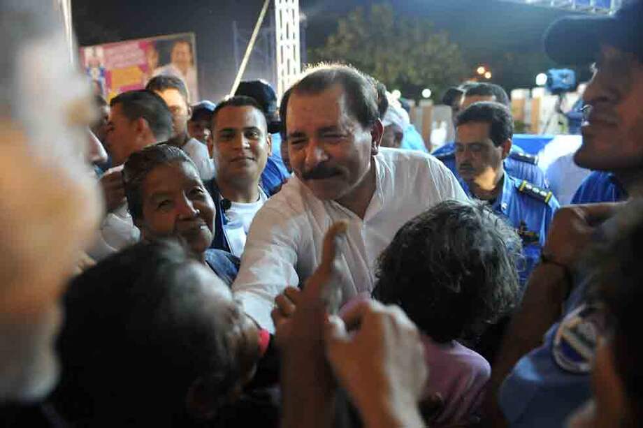 Daniel Ortega, presidente de Nicaragua, goza de amplios respaldos en las clases menos favorecidas de su país. El litigio con Colombia, por el momento, le ayuda a garantizar que esas mayorías sigan con él. / AFP