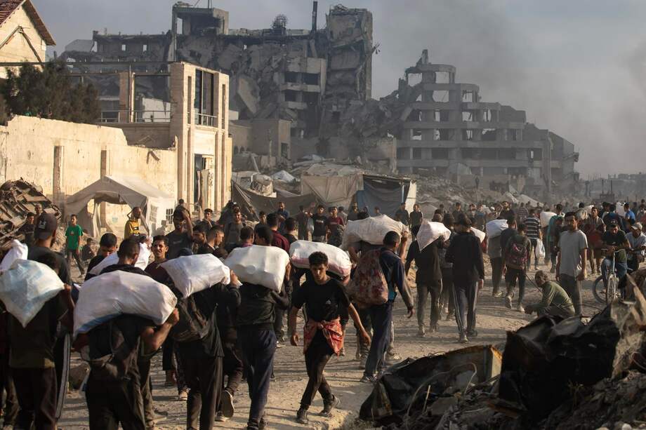 Mientras baja la tensión nuclear, la atroz y criminal ofensiva sobre Gaza continúa, con cerca de mil personas asesinadas en este breve lapso.