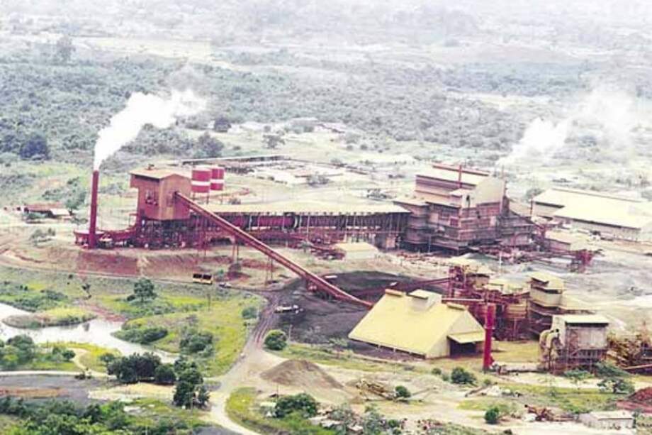 Contraloría pide revocar acuerdo de prórroga del contrato de Cerro Matoso