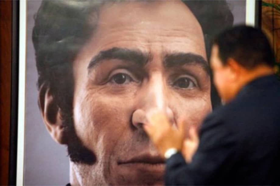Hallan documento que certificaría que Simón Bolívar tuvo un hijo en Bolivia