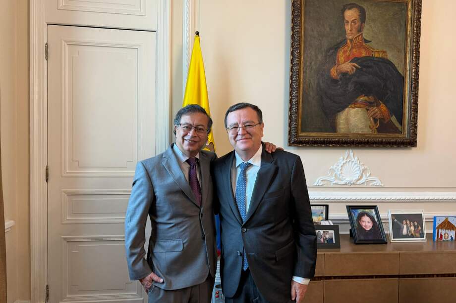 El presidente Gustavo Petro y el magistrado Alejandro Ramelli se reunieron en diciembre pasado en la Casa de Nariño.