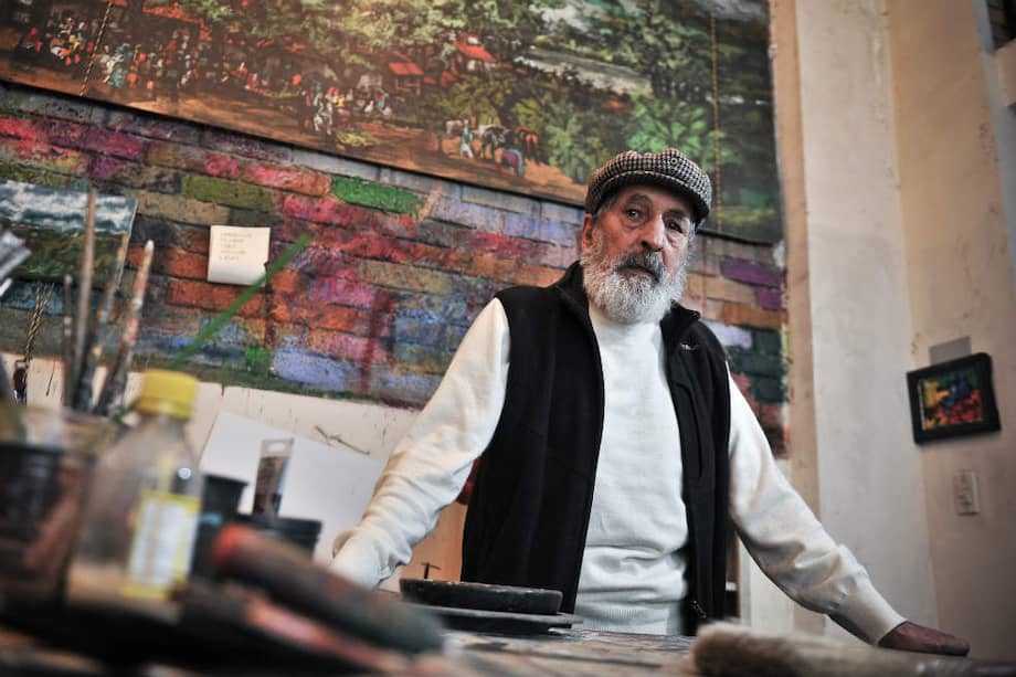 El pintor socialista presenta su obra en Bogotá