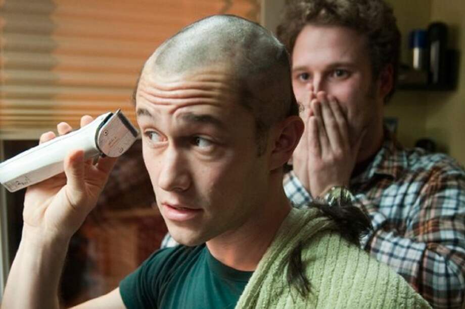 Los actores Joseph Gordon-Levitt y Seth Rogen en la película " 50/50".