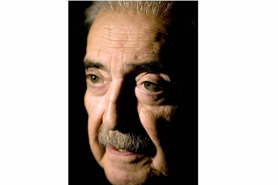 Juan Gelman en 2008, en Ciudad de México, durante una entrevista. / AFP