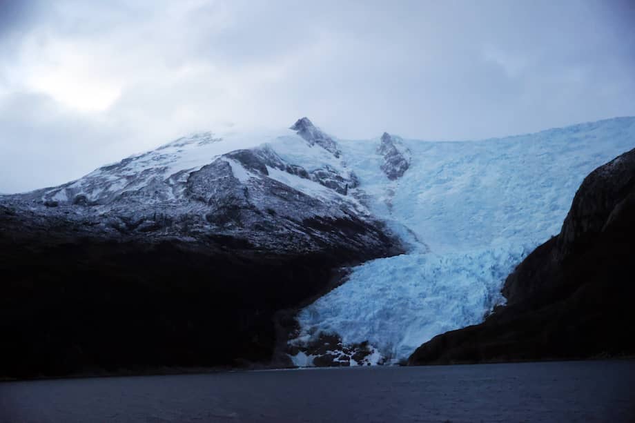 (Imagen de referencia) Los glaciares, por sus características, tiene un valor importante en la investigación climática, pues su hielo conserva las condiciones climáticas y la composición atmosférica de años pasados.. EFE/ Elvis González