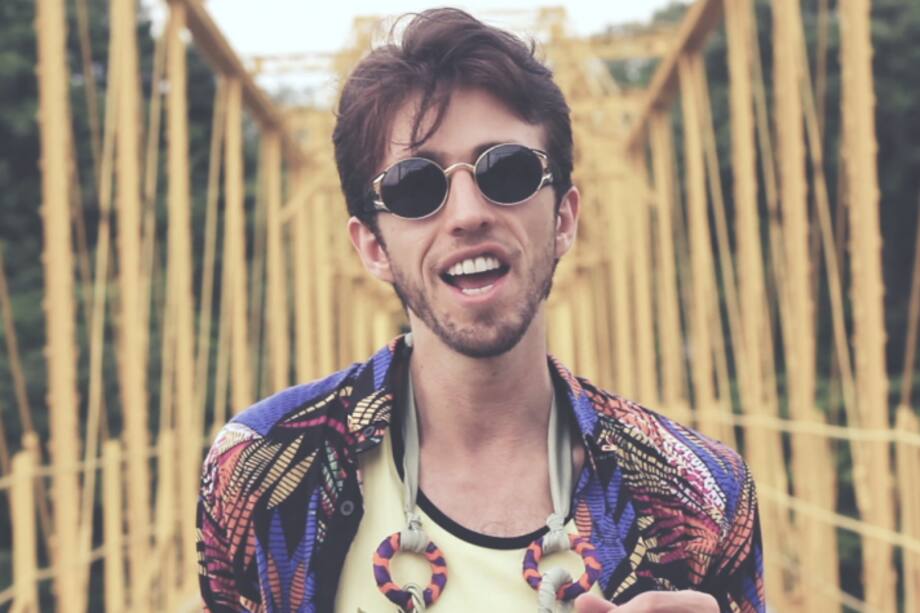 Esteman presenta "Caótica belleza" junto a Natalia Lafourcade