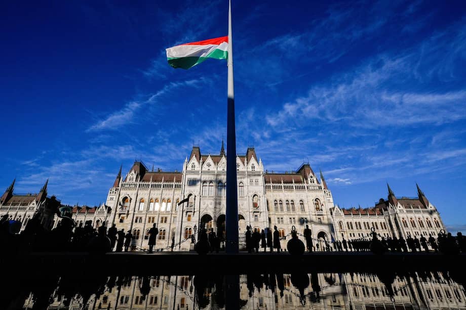 Budapest es un destino "dupe", ya que tiene una belleza arquitectónica similar a la de ciudades como París, pero a un menor costo.