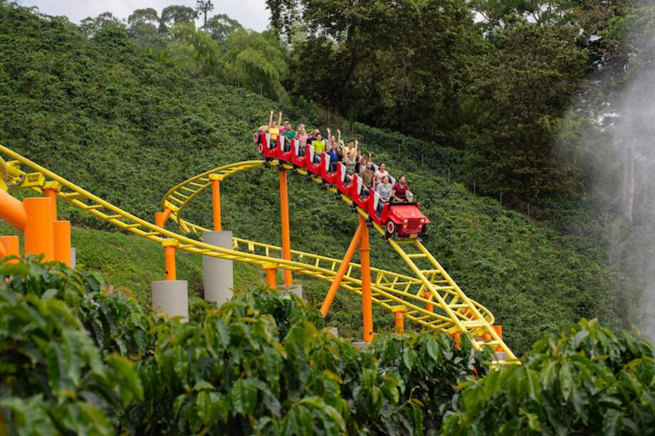 El eje cafetero es una de las regiones que mejor representa el potencial de desarrollo socioeconómico de Colombia a través de la agricultura y el turismo, que sería aún mayor si se disminuyeran factores en contra como la violencia y la corrupción.