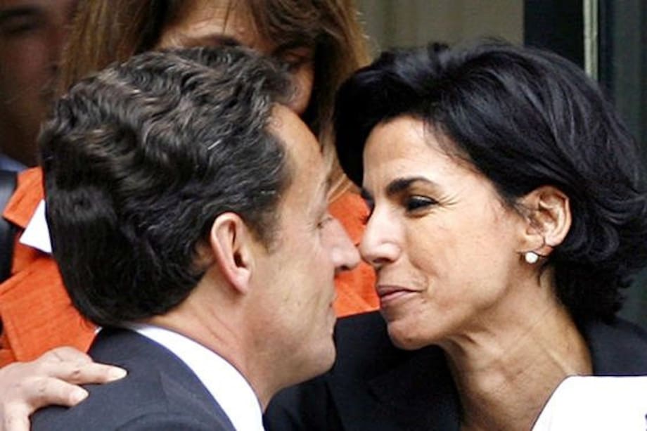 Rachida Dati niega haber alentado rumores de infidelidad de Sarkozy