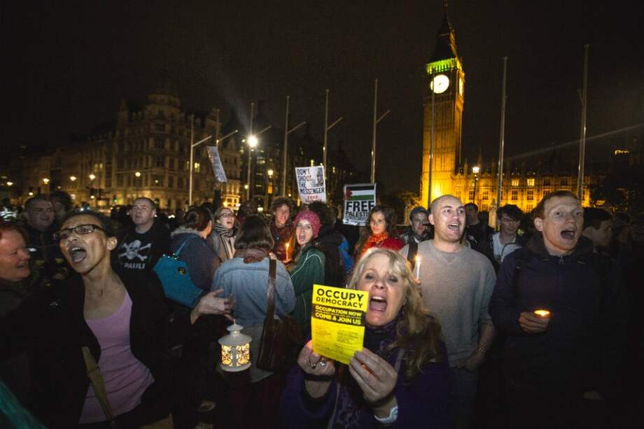 Miles de empleados protestan en Londres, Glasgow y Belfast por bajo salario