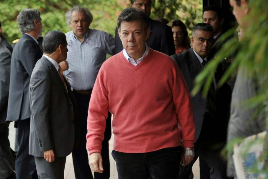 Santos aprovecha viaje a Brasil para reunirse con seis presidentes