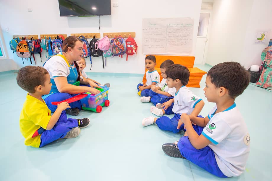 Ahora en los centros de Buen Comienzo habrá expertos para identificar necesidades de niños y niñas.