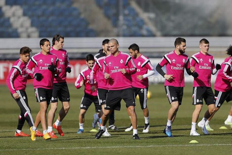 El equipo de Real Madrid se entrena de cara al partido contra Elche. Foto: Real Madrid