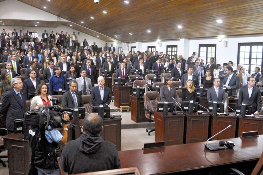 La discusión sobre el cupo de endeudamiento ha marcado al temperatura del pulso político. / Óscar Pérez-El Espectador