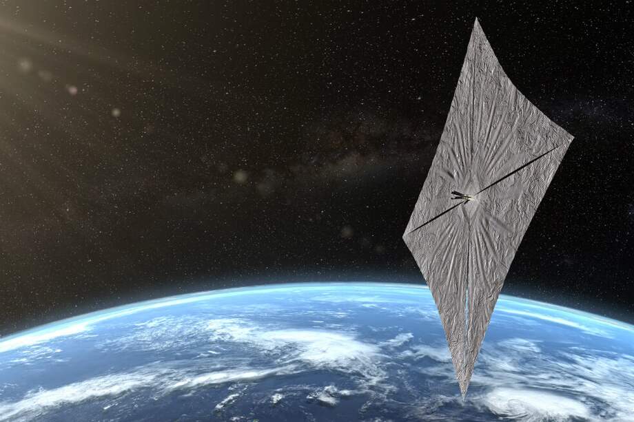 El 24 de junio un cohete SpaceX Falcon Heavy lanzará desde Florida un satélite del tamaño de un pan. Está equipado con una enorme vela de poliéster brillante, conocida como la "vela solar" y es su único medio de propulsión. / Planetary Society