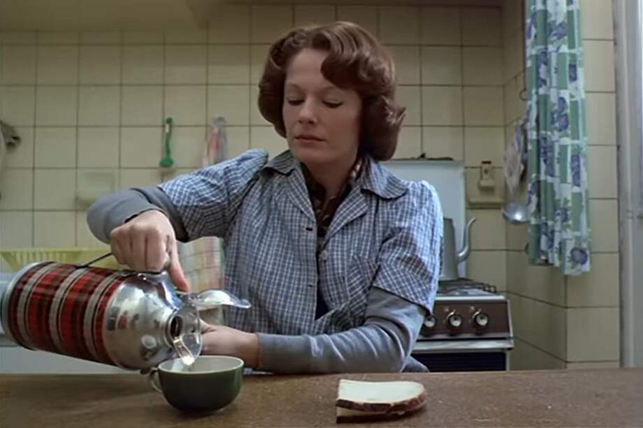 "Jeanne Dielman, 23 quai du Commerce, 1080 Bruxelles" de la directora Chantal Akerman, fue escogida como la mejor película de todos los tiempos por la revista "Sight and Sound".